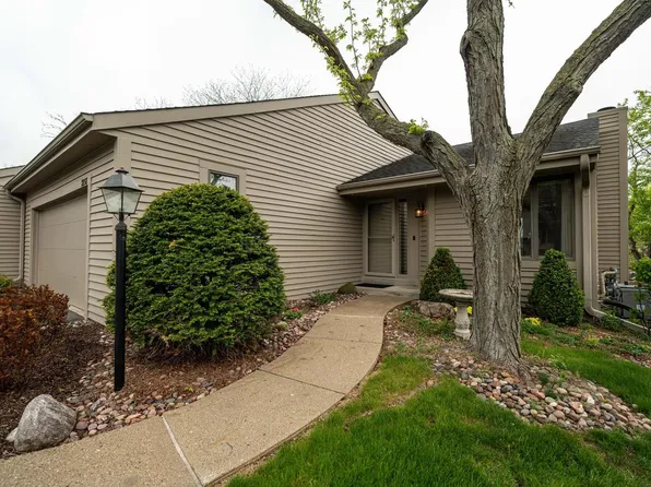 2938 Madison STREET, Waukesha, WI 53188