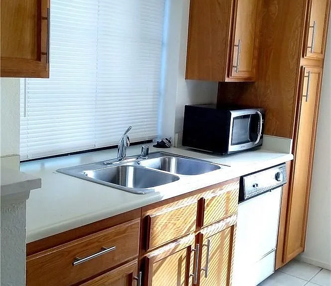 4729 Nara Vista Way #101 — Photo 5