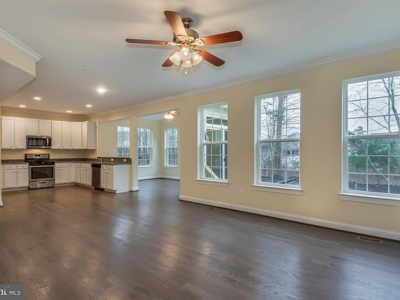 3rd image of Fawn Ln Lot 15