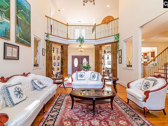 5th image of 500 Aiken Hunt Cir