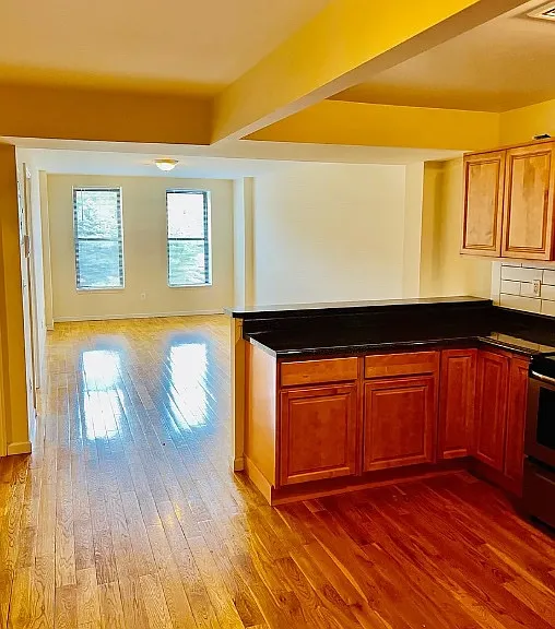 148 Main St #4G — Photo 2