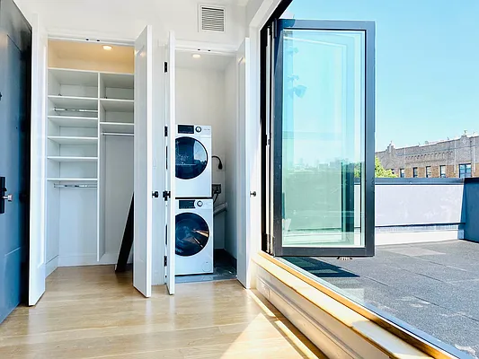 Rented by Blue Egg Realty Corp | media 36