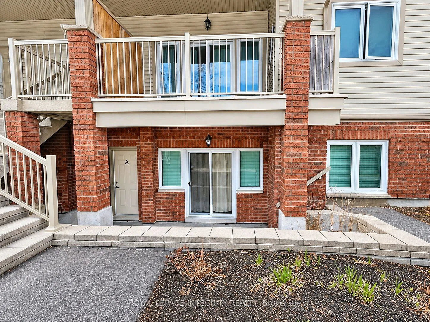 2 bed, $2,000 — Photo 2