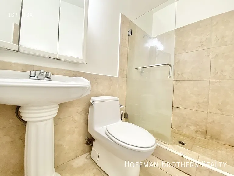 758 S Carondelet St #108 — Photo 9