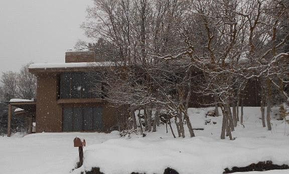 3rd image of 4425 S Covecrest Dr