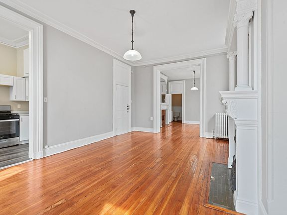 5th image of 1701 Bolton St Unit 2F