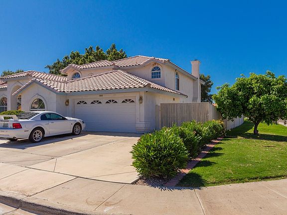 3rd image of 7045 W Kimberly Way