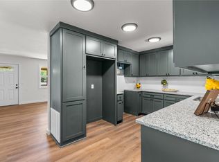 117 Van Dorn St, Pea Ridge, AR 72751