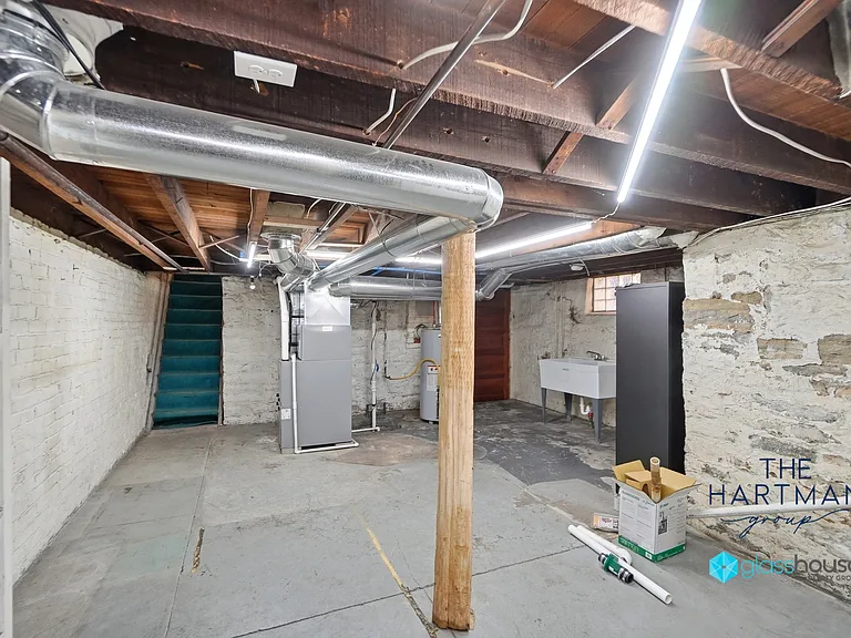 142 S Van Lear St — Photo 20
