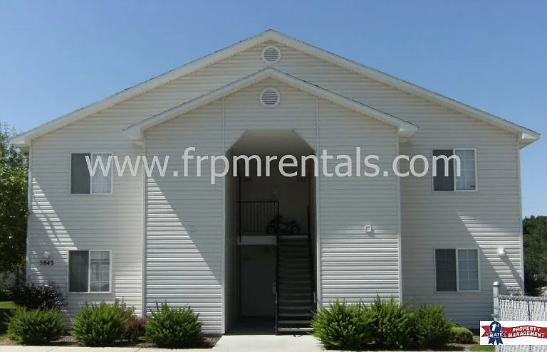 5843 W Clearview Ln #201 — Photo 21