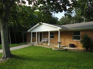 433 Wayne Dr, Woodway, TX 76712