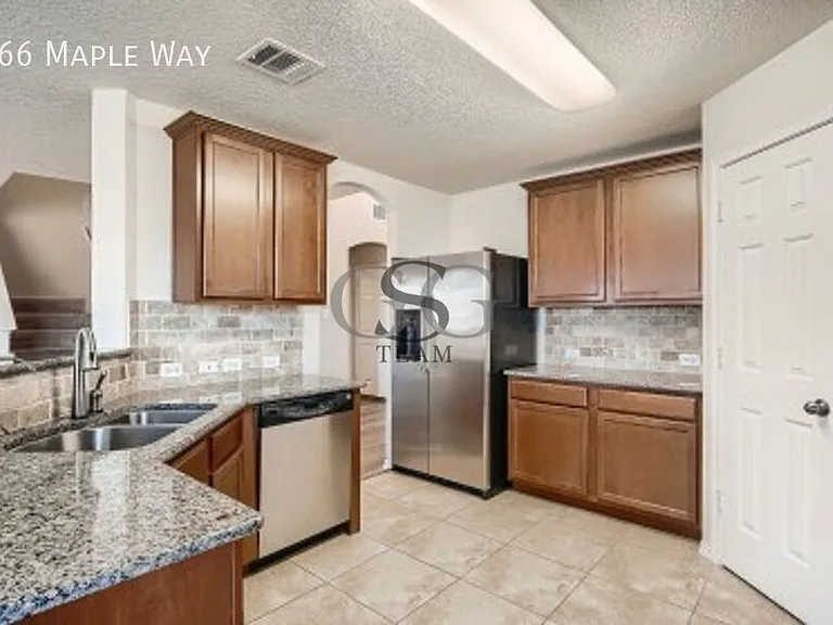 366 Maple Way — Photo 25