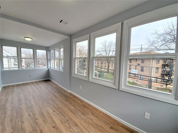 3rd image of 55 N Munn Ave #2M