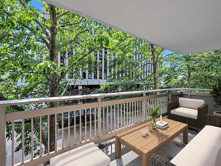 Exceptionally large balconies available