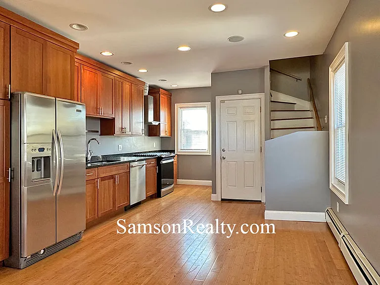 35 Stadden St #2 — Photo 6