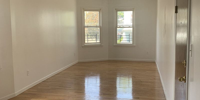 1st image of 86 Stuyvesant Ave #1