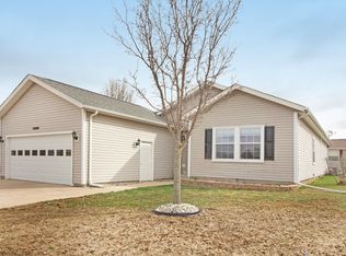 23021 Redwood Dr, Chelsea, MI 48118