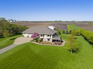 18020 Zumbro Ave, Shakopee, MN 55379