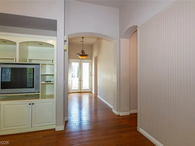 2215 Scarlet Rose Dr — Photo 8
