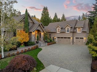 3528 SW 64th Pl, Portland, OR 97221