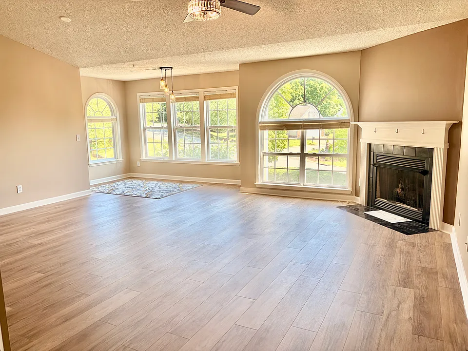 631 Mill Pond Ct