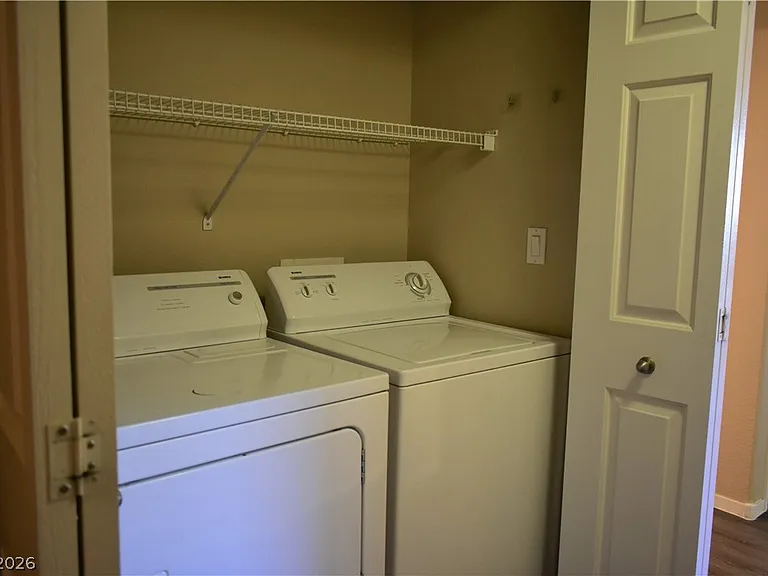 2291 W Horizon Ridge Pkwy #5128 — Photo 6