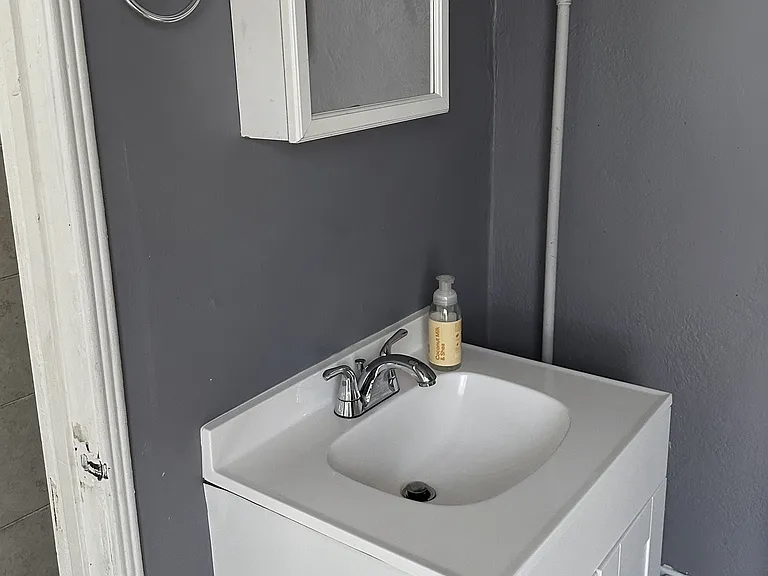 5027 Fulton Ave #1 — Photo 11