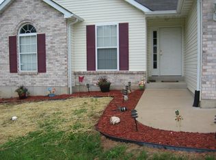 1657 Bermuda Dr, Festus, MO 63028