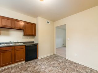 268 Powell Cir #C, Columbus, OH 43204