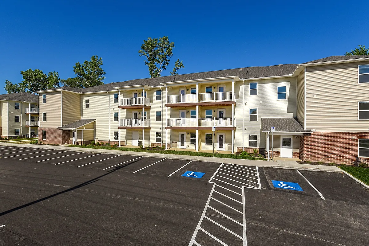 Building Photo - Tiffin Pointe