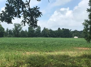 685 Mann Rd, Hollow Rock, TN 38342