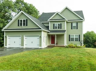 246 Cranberry Meadow Rd, Berwick, ME 03901