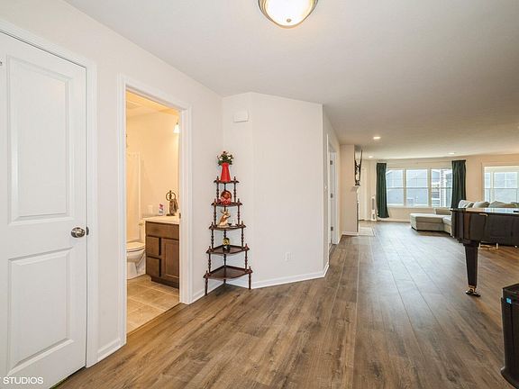 2nd image of 13685 Freedom Way
