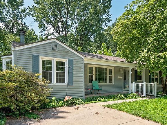 2nd image of 12009 W 60th Pl