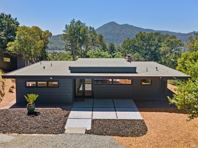 25 Brushwood Lane, Kentfield, CA, 94904