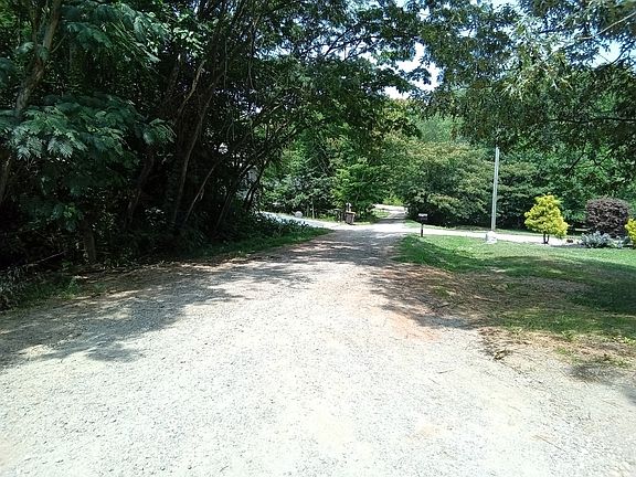5th image of LOT 370 Deacon Ln