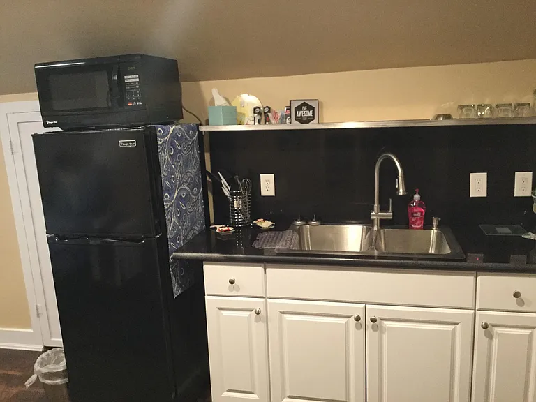 804 E Edison Ave #3 — Photo 1