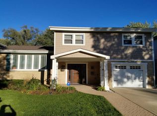 441 S Fernandez Ave, Arlington Heights, IL