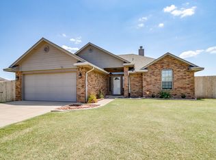 1174 Misty Ln NW, Piedmont, OK 73078