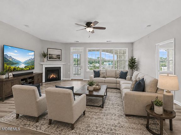 3rd image of 136 Mill Pond Way #22