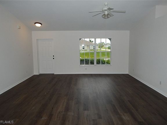 2nd image of 1909 NE 7th Pl