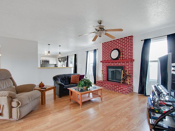 3rd image of 10320 Jarmel Dr NW