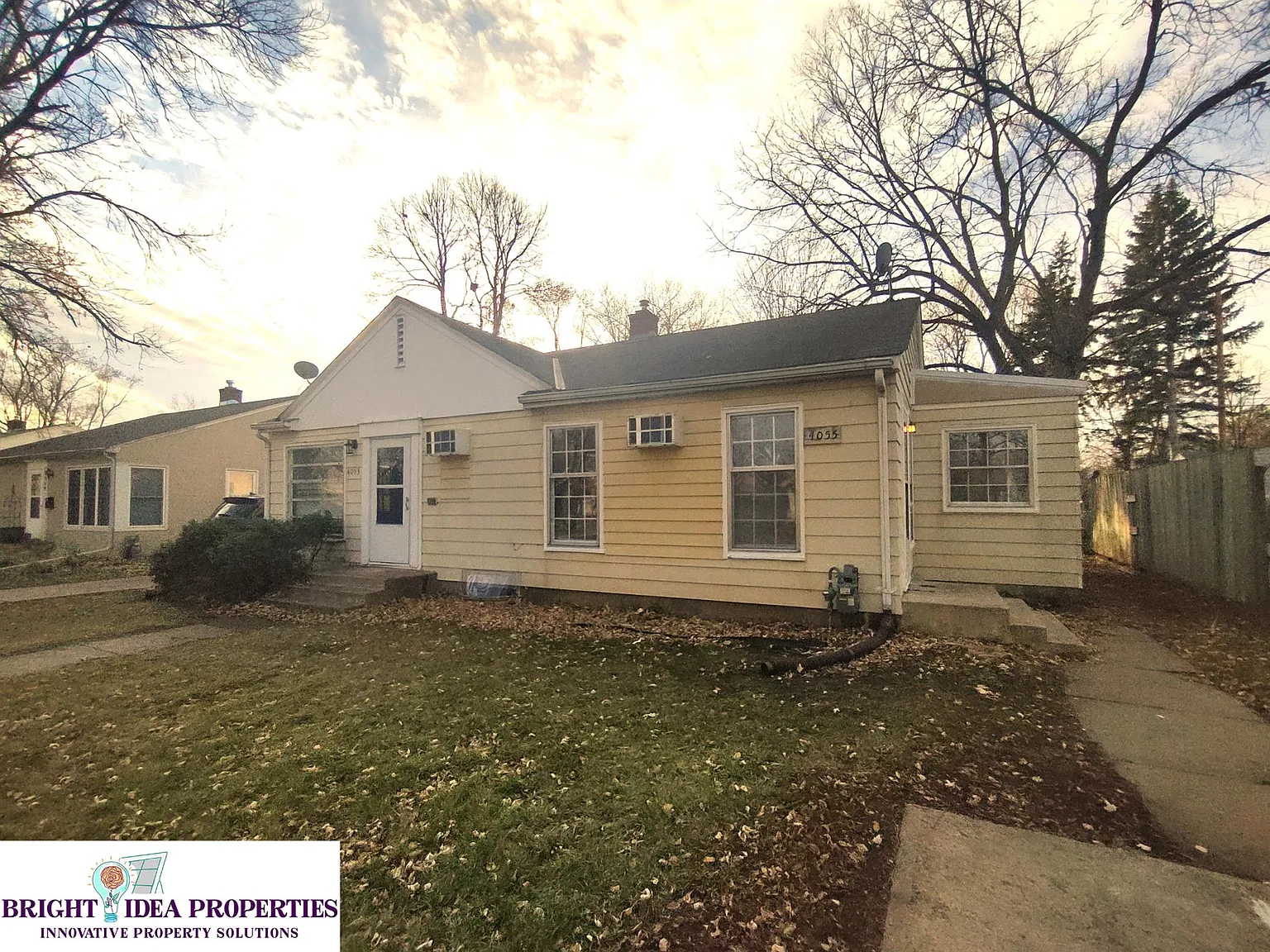 4055 Welcome - 4055 — Photo 1