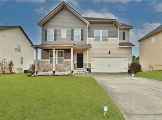 1520 Eaglerock Dr, Suwanee, GA 30024