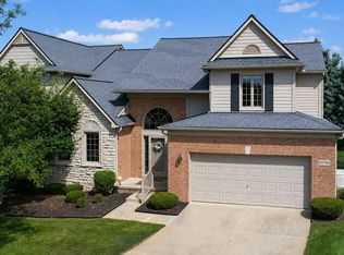 54796 Grenelefe Cir E, South Lyon, MI 48178