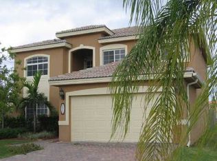 8825 SW 210th Ter, Cutler Bay, FL 33189