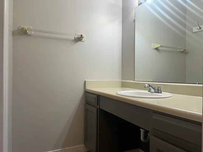 751 W Prentice Ave #303B — Photo 6