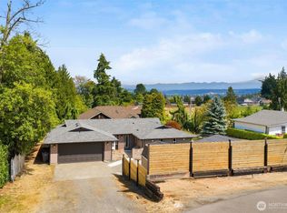 5401 47th Avenue E, Tacoma, WA 98443