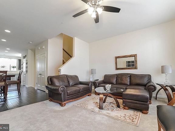 4th image of 23043 Mountain Laurel Ln