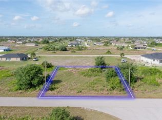 362-364 Petite Ave, Lehigh Acres, FL 33974